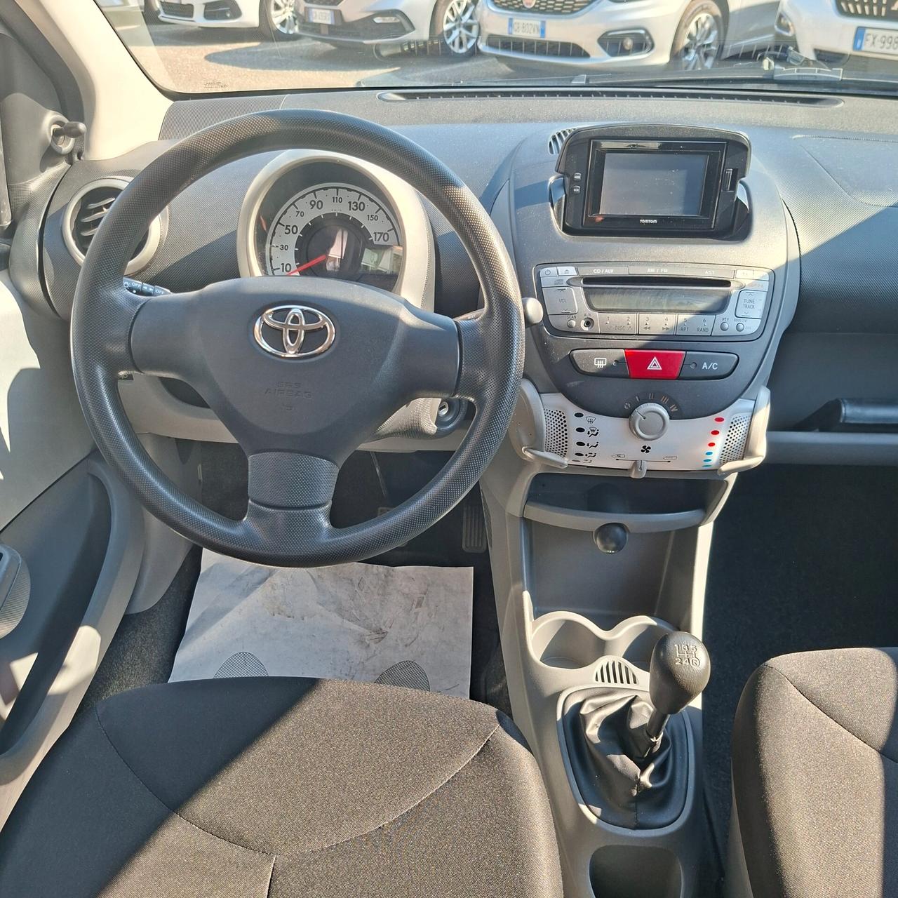 Toyota Aygo 1.0 Bz 68cv 5P Sol