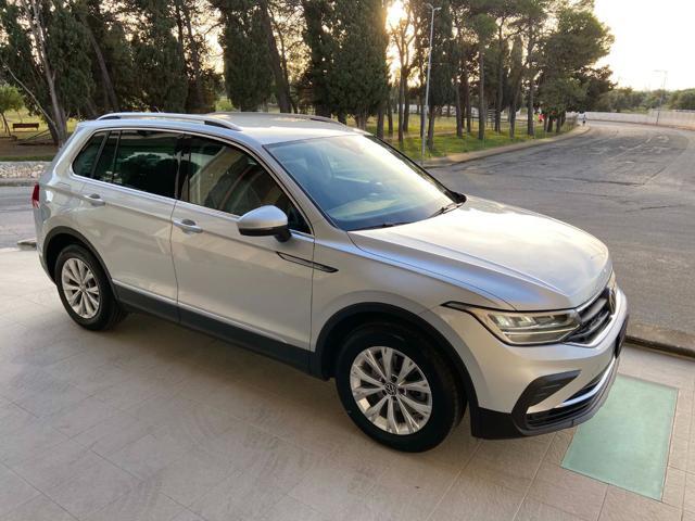 VOLKSWAGEN Tiguan 2.0 TDI 150 CV SCR DSG Life