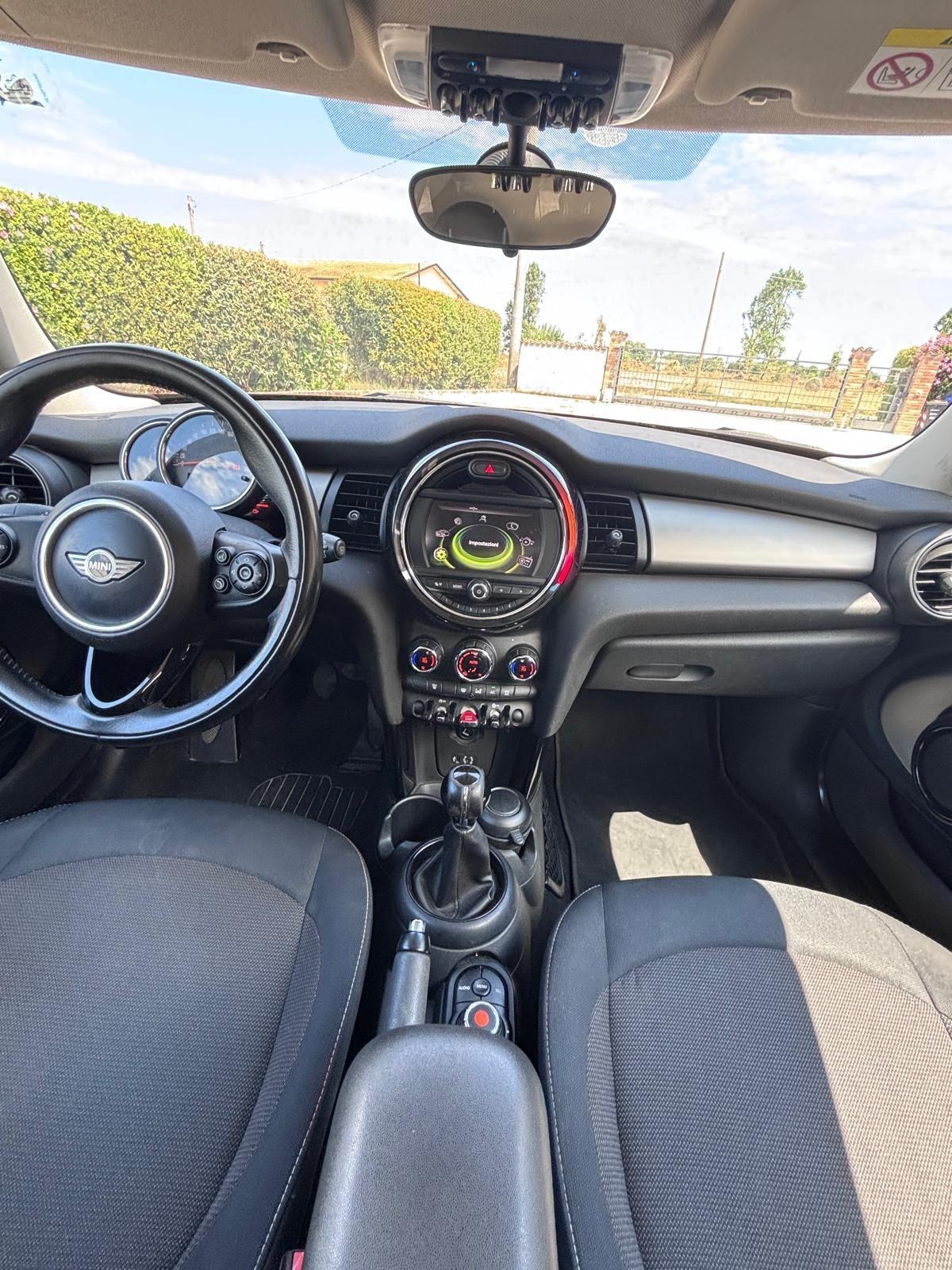 Mini COOPER D