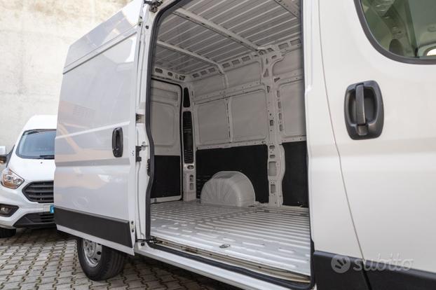 PEUGEOT Boxer 330 2.2 BlueHDi 140 L2H2 FURGONE