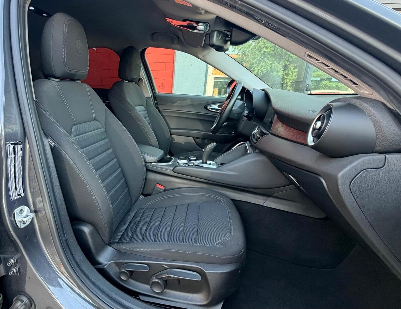 Alfa Romeo Giulia 2.2 Turbodiesel 160 CV AT8