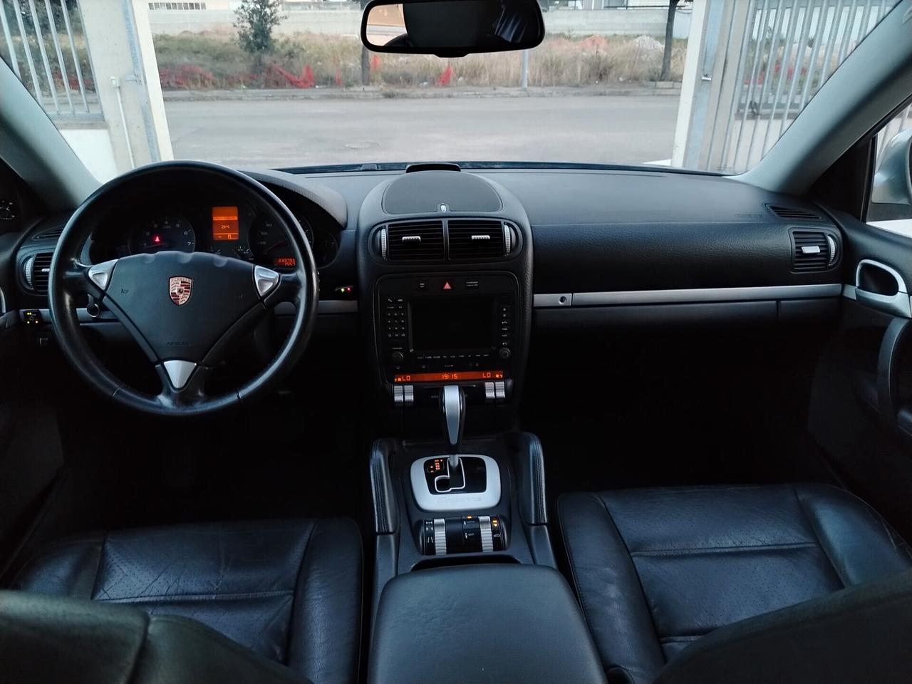 Porsche Cayenne 3.2 V6 cat GPL