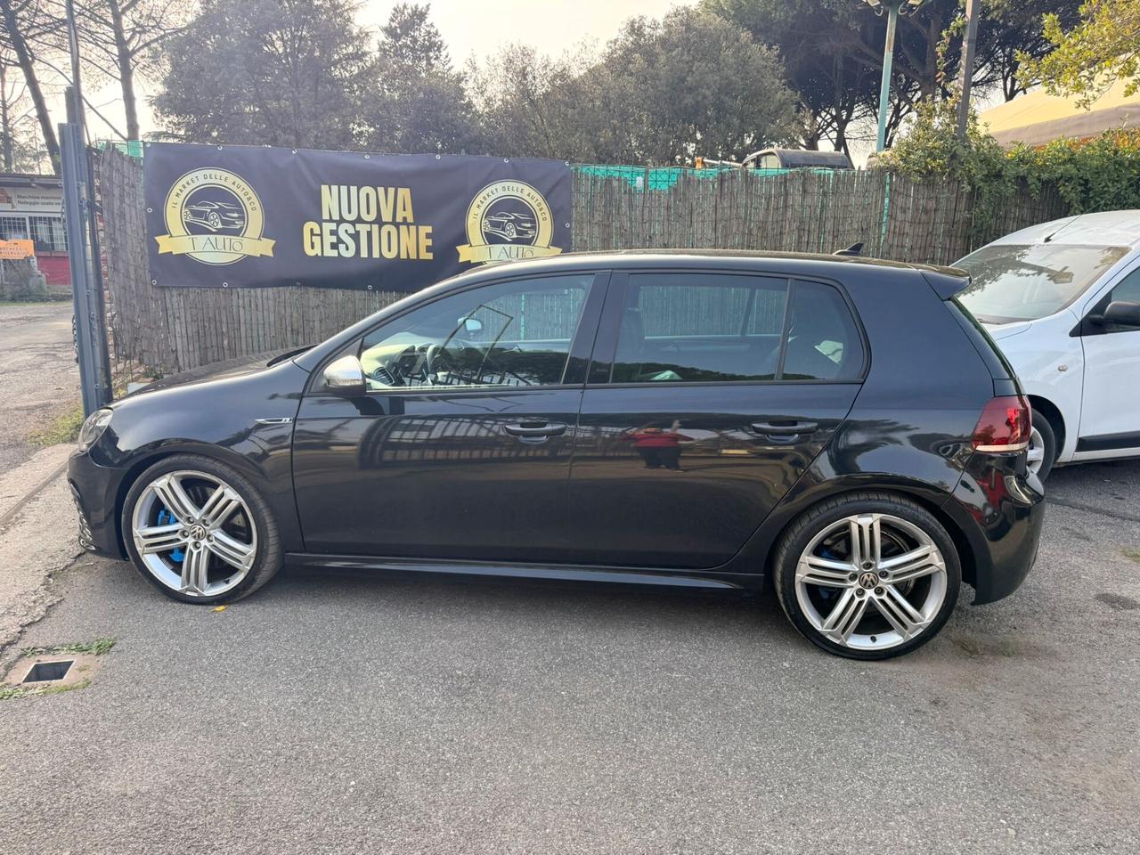 Volkswagen Golf 2.0 TSI 4mot. DSG 5p. R