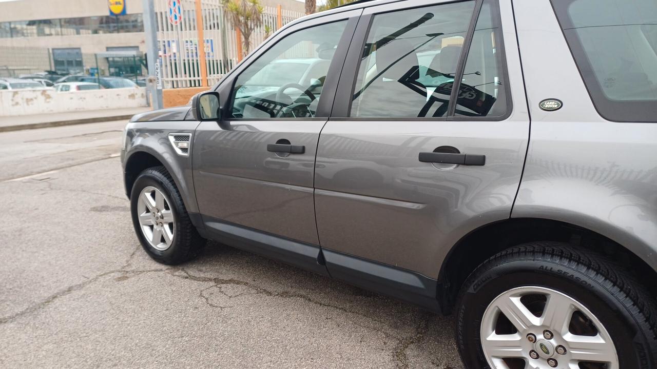 Land Rover Freelander 2.2 TD4 HSE SOLO 128000KM