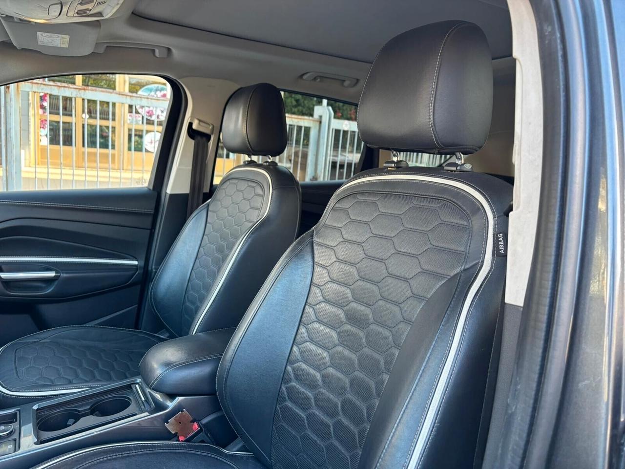 Ford Kuga 2.0 TDCI 150 CV S&S 4WD Vignale