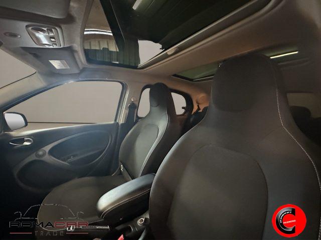 SMART ForFour 90 0.9 Turbo twinamic PACK BRABUS!
