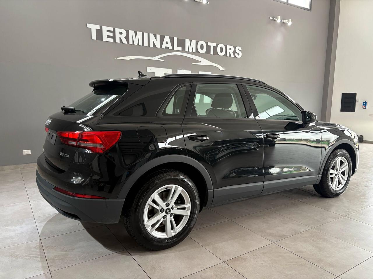 Audi Q3 35 TDI S tronic Business Advanced