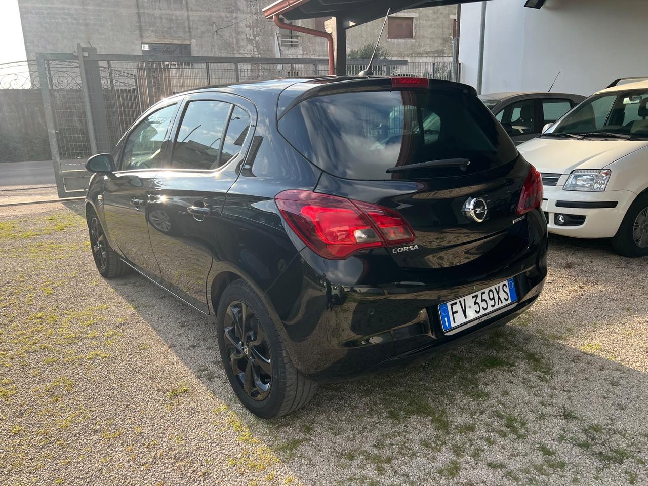 Opel Corsa 1.4 90CV GPL Tech 5 porte 120 Anniversary