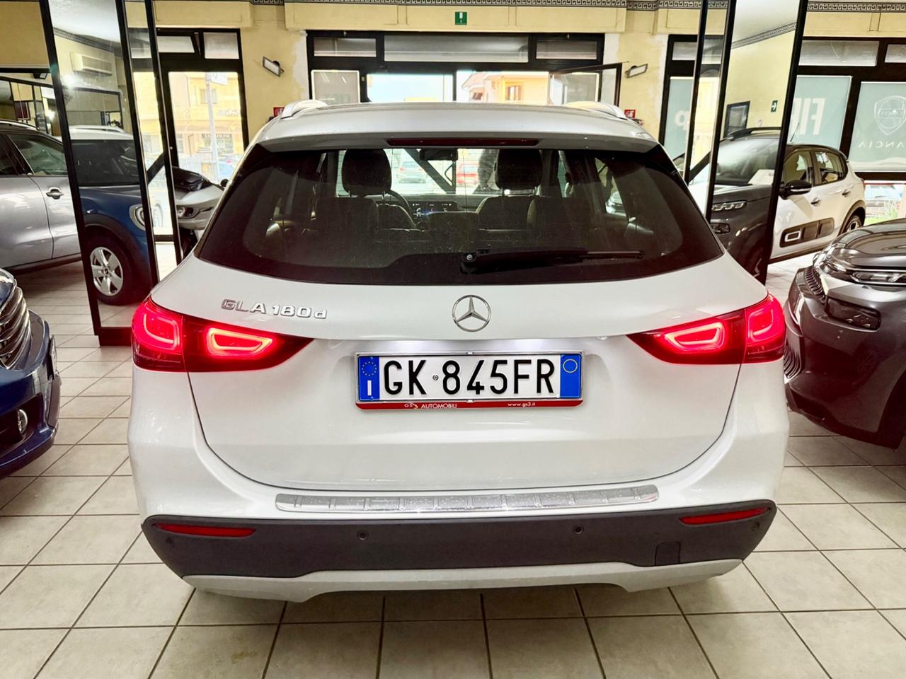 Mercedes-benz GLA 180 d Automatic Business Extra