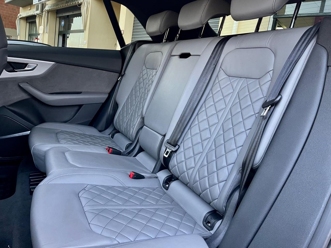 Audi Q8 50 TDI 286 CV Quattro S-Line IVA ESPOSTA