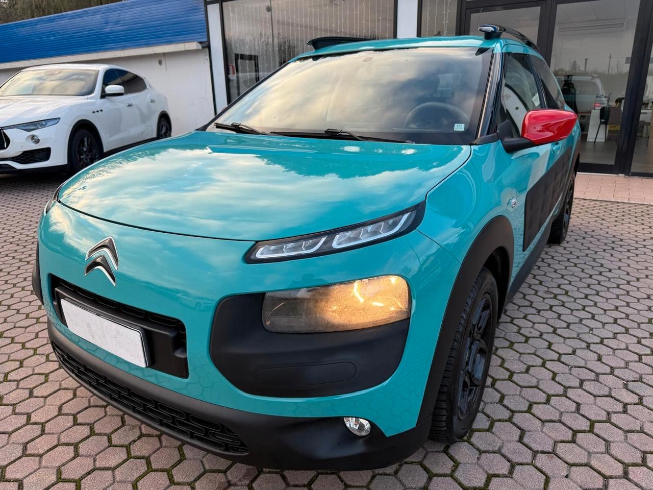 Citroen C4 Cactus PureTech 82 Shine OK NEOPATENTATI