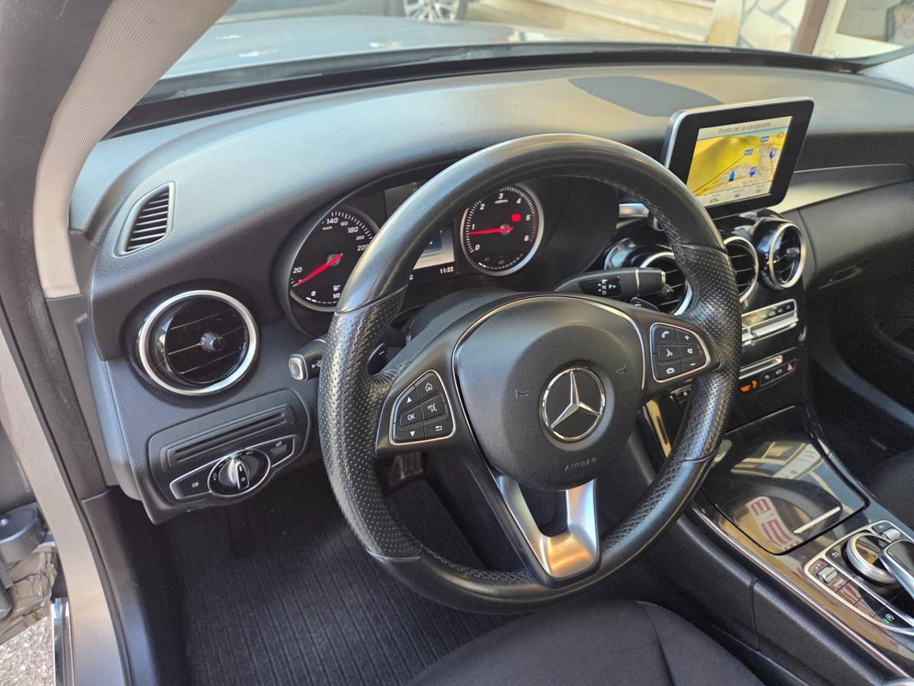 MERCEDES C220 2.2 170 CV LED FULL OPT KM CERTIF