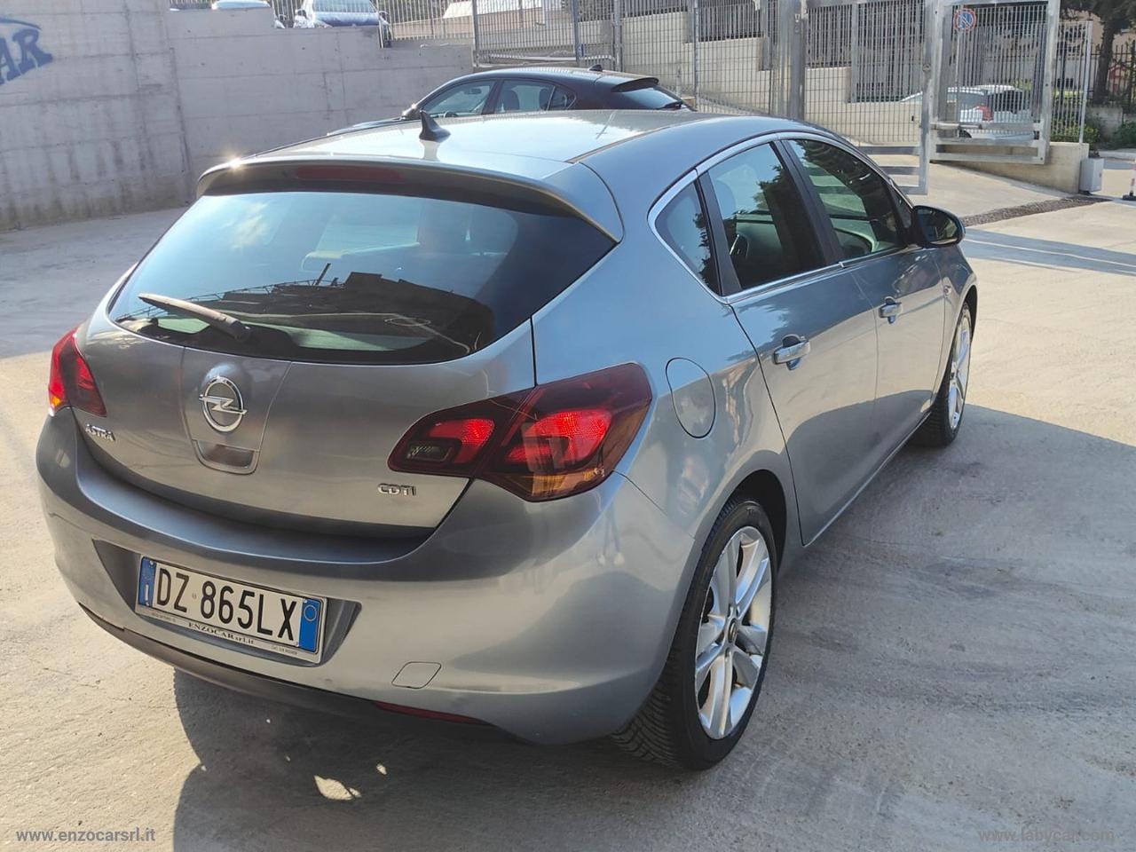 OPEL Astra 1.7 CDTI 110 CV 5p. Cosmo UNIPROPRIETARIO