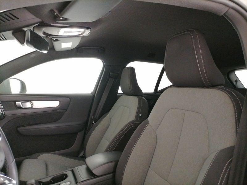 Volvo XC40 2.0 b3 Core auto