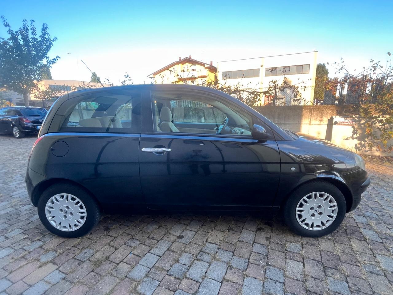 Lancia Ypsilon 1.2 Oro