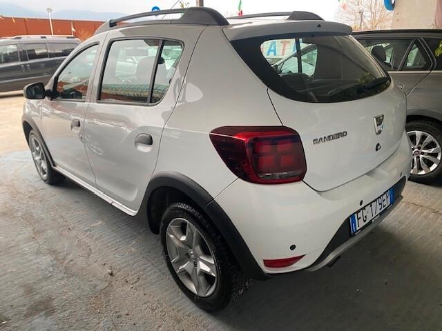 Dacia Sandero 0.9 TCe 12V TurboGPL 90CV Start&Stop Lauréate