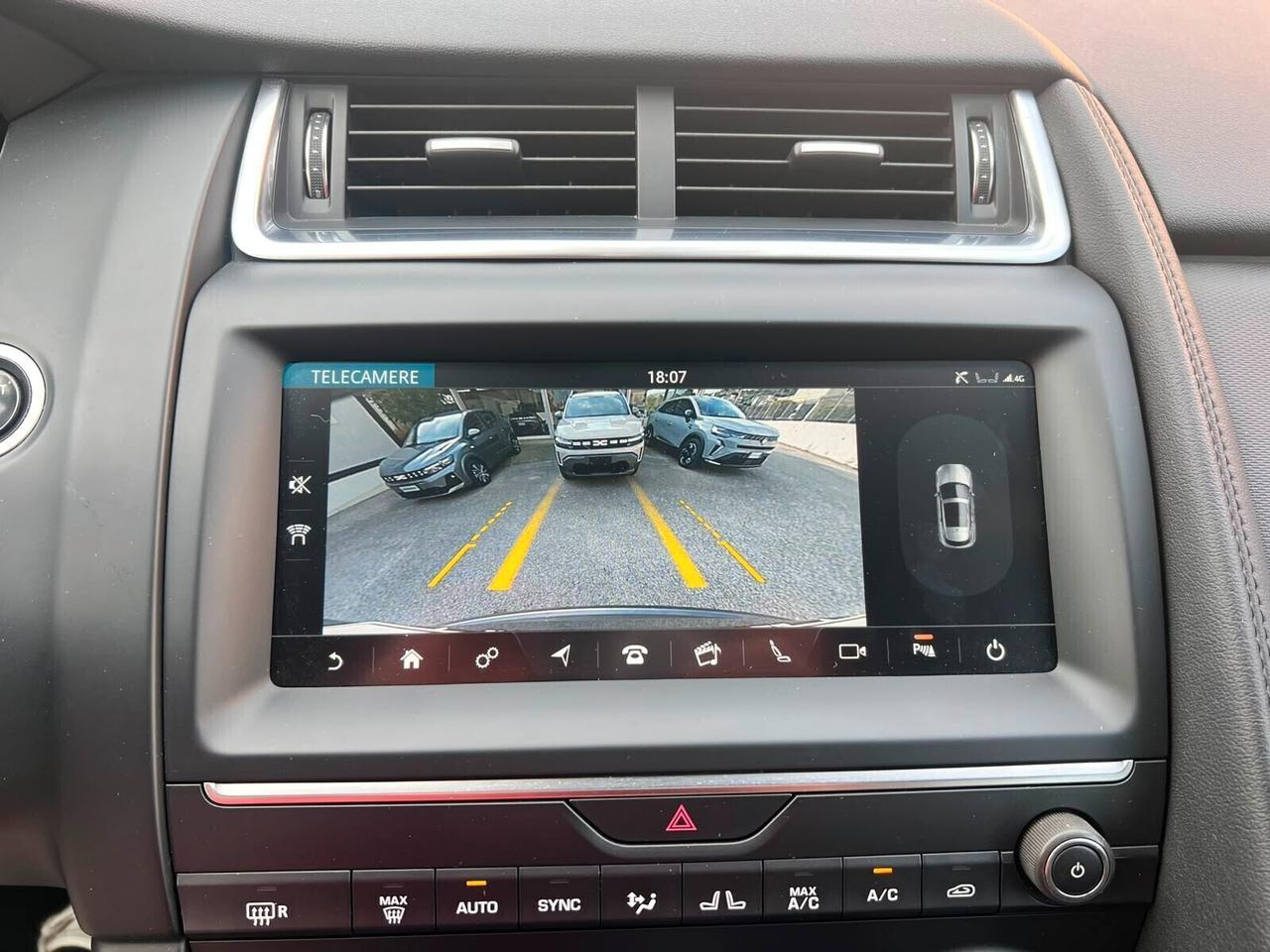 Jaguar E-Pace 2.0D 150 CV AWD aut. R-Dynamic