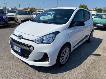 HYUNDAI i10 1.0 MPI Go!
