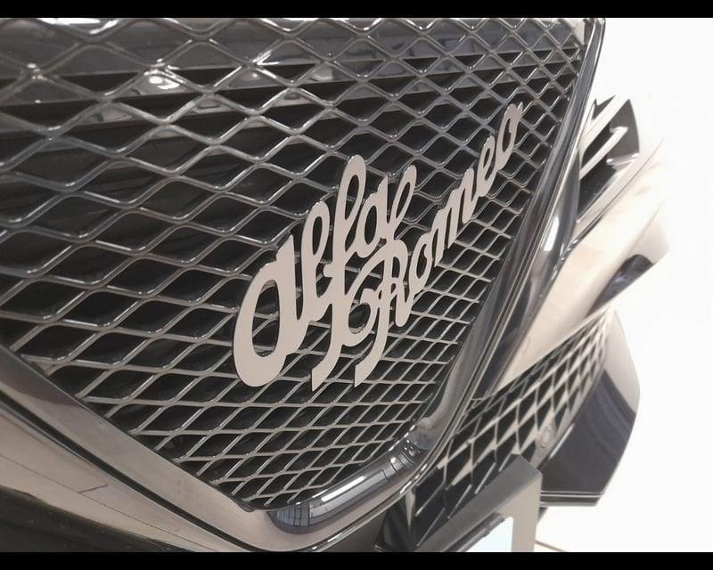 Alfa Romeo Junior Ibrida My25 Ibrida Q4 1.2 145cv Hybrid Edct6