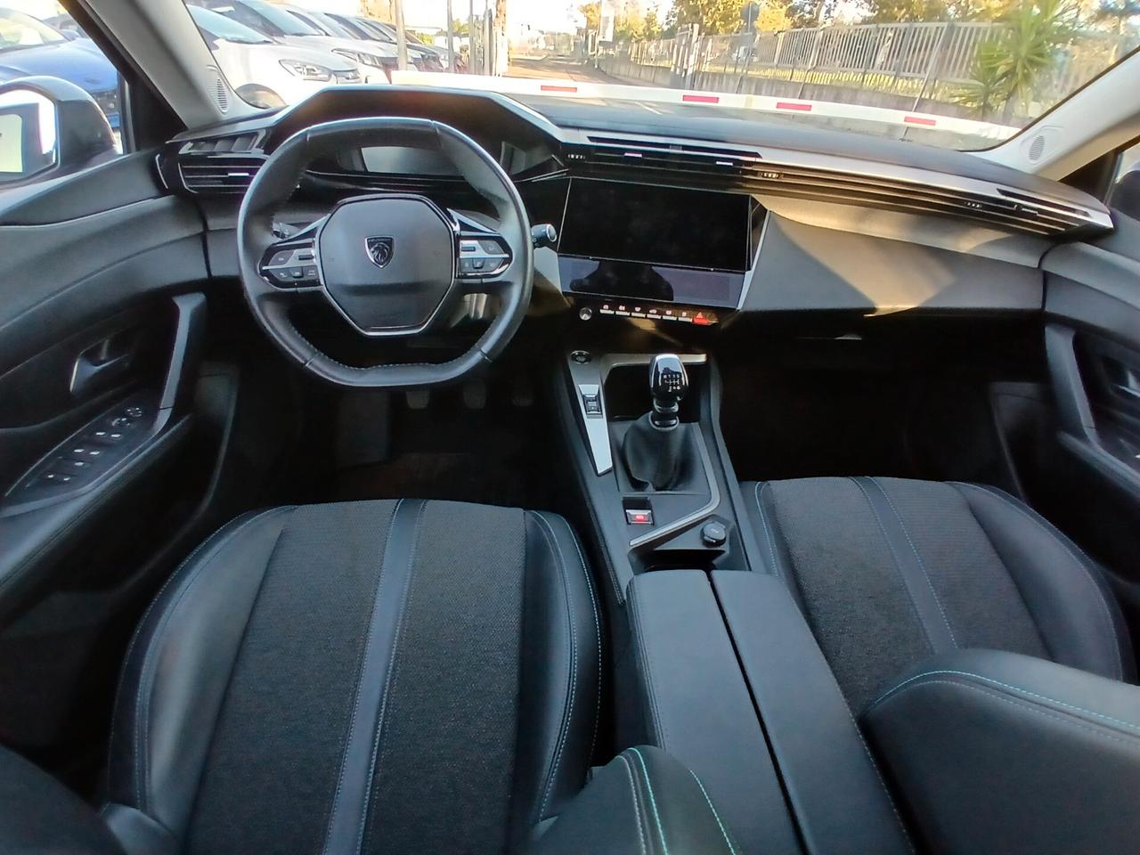 Peugeot 308 PureTech Turbo 130 S&S SW Allure