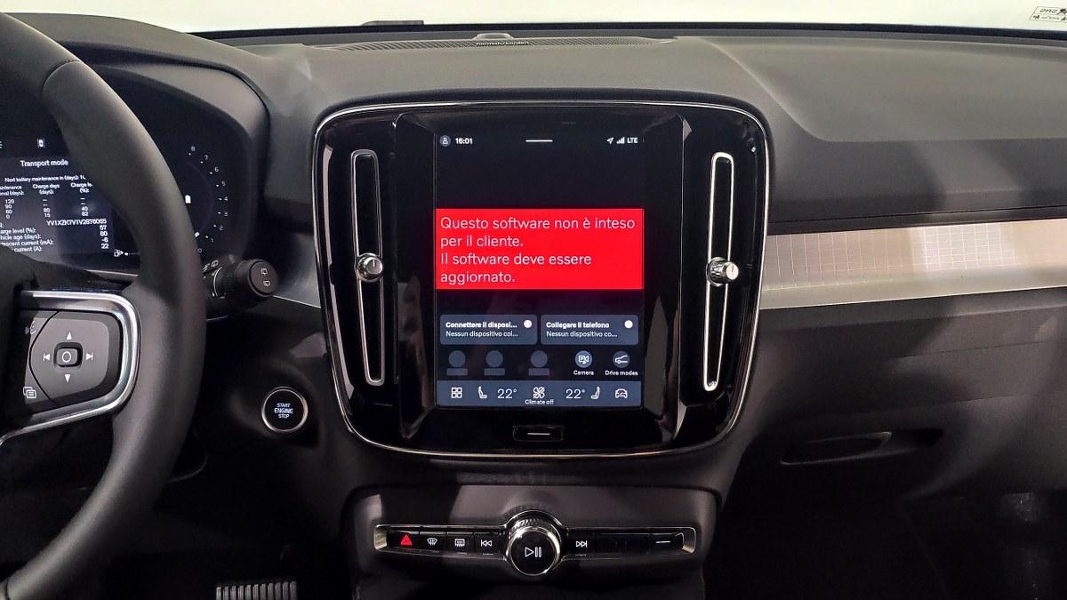 VOLVO Xc40 B3 Mild Hybrid Automatico Core