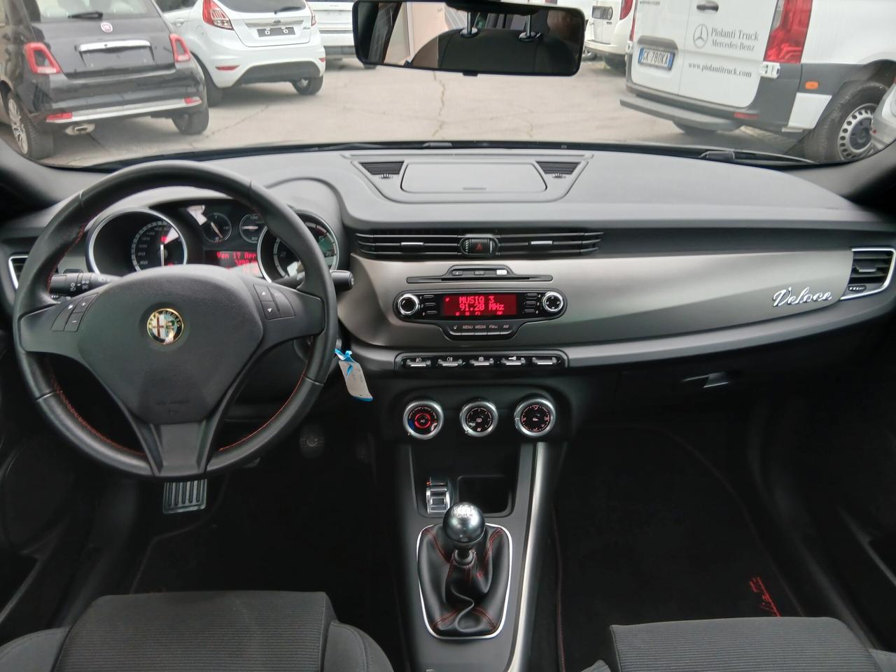 Alfa Romeo Giulietta 1.6 JTDm-2 105 CV Veloce