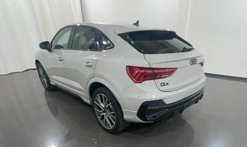 AUDI Q3 2ª serie Q3 SPB 40 TDI quattro S troni...