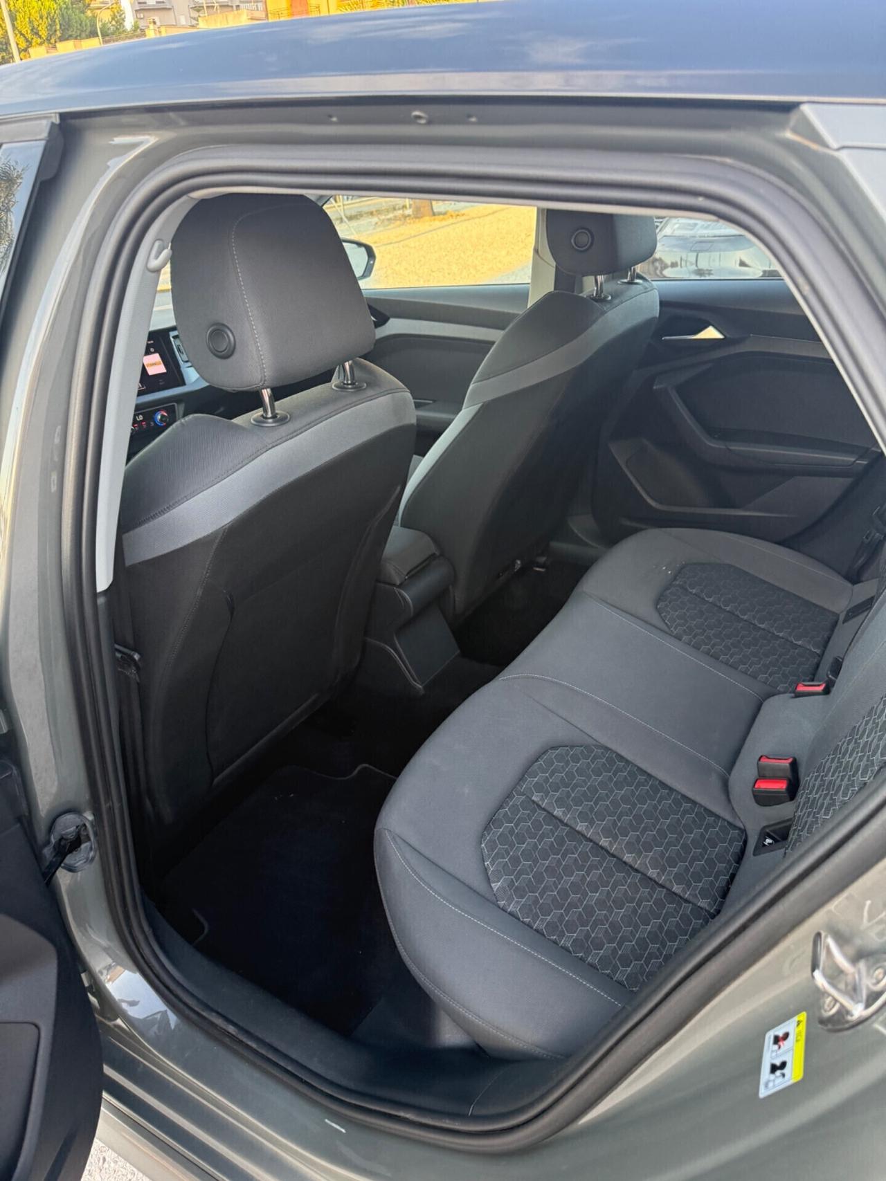 Audi A1 SPB 30 TFSI S line edition