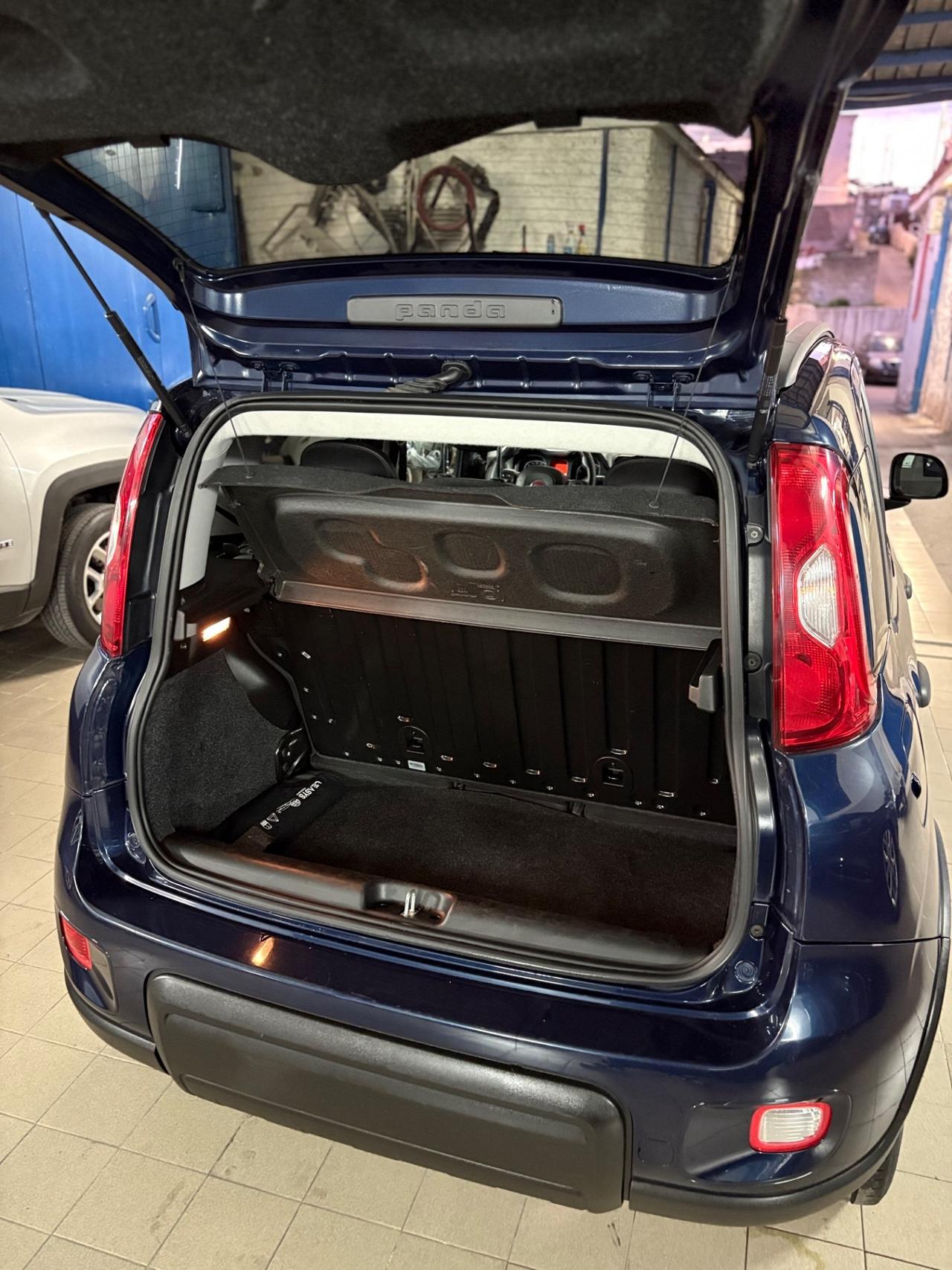 Fiat Panda 1.0 Benzina Hybrid 70cv City Cross