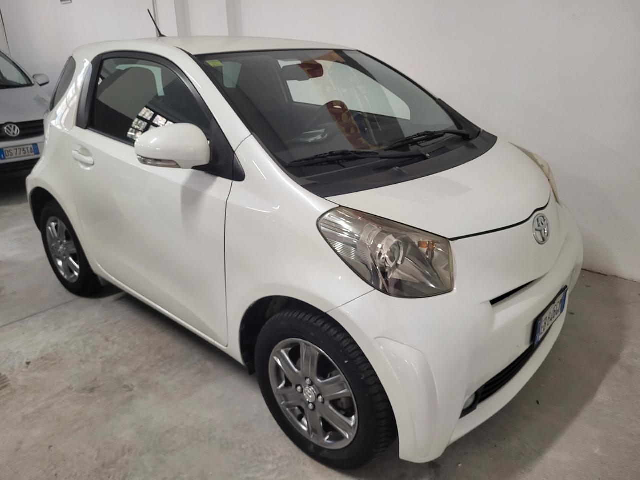 Toyota iQ 1.0 Sol PREZZO REALE!! LIBRETTO TAGLIANDI! GARANZIA 12 MESI!!