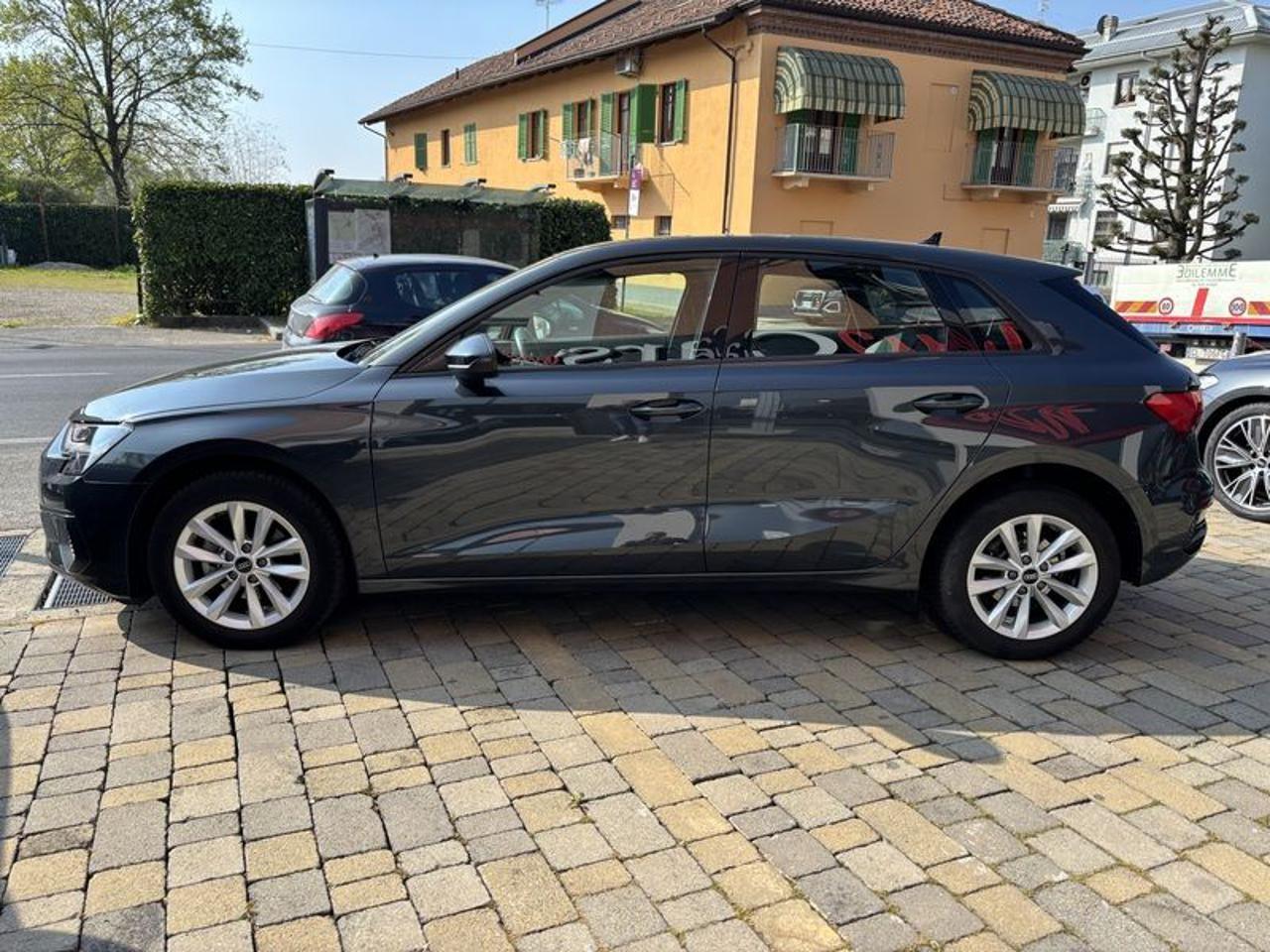 Audi A3 SPB 30 TDI Business NAVI-LED-PHONE APP