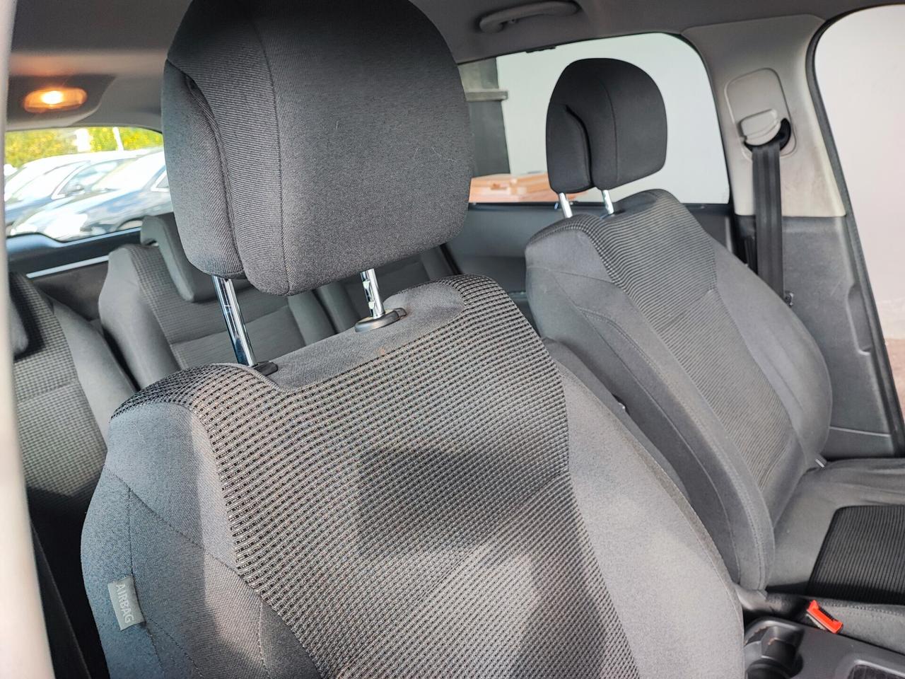 Peugeot 5008 BlueHDi 120 EAT6 S&S Business 7 posti