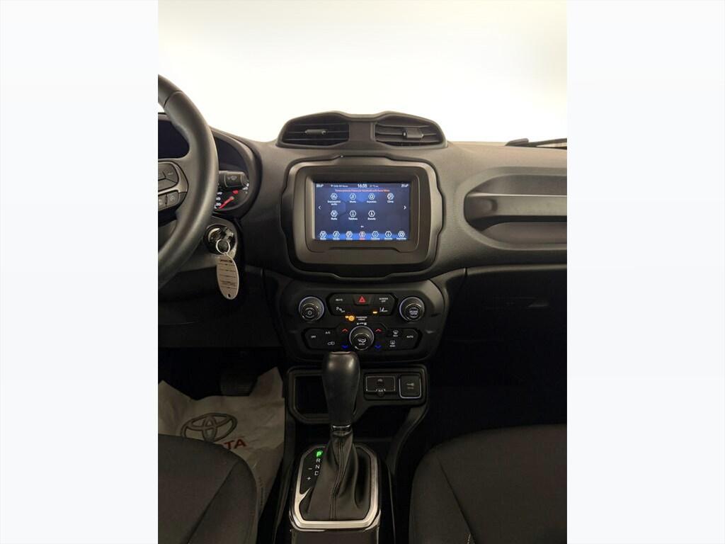 Jeep Renegade 1.3 T4 Limited 2WD DDCT