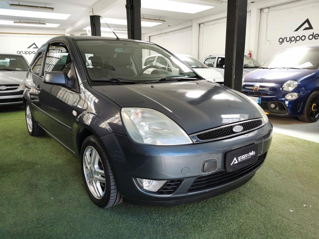 Ford Fiesta 1.4 16V 3p. Ghia GARANZIA 12 MESI