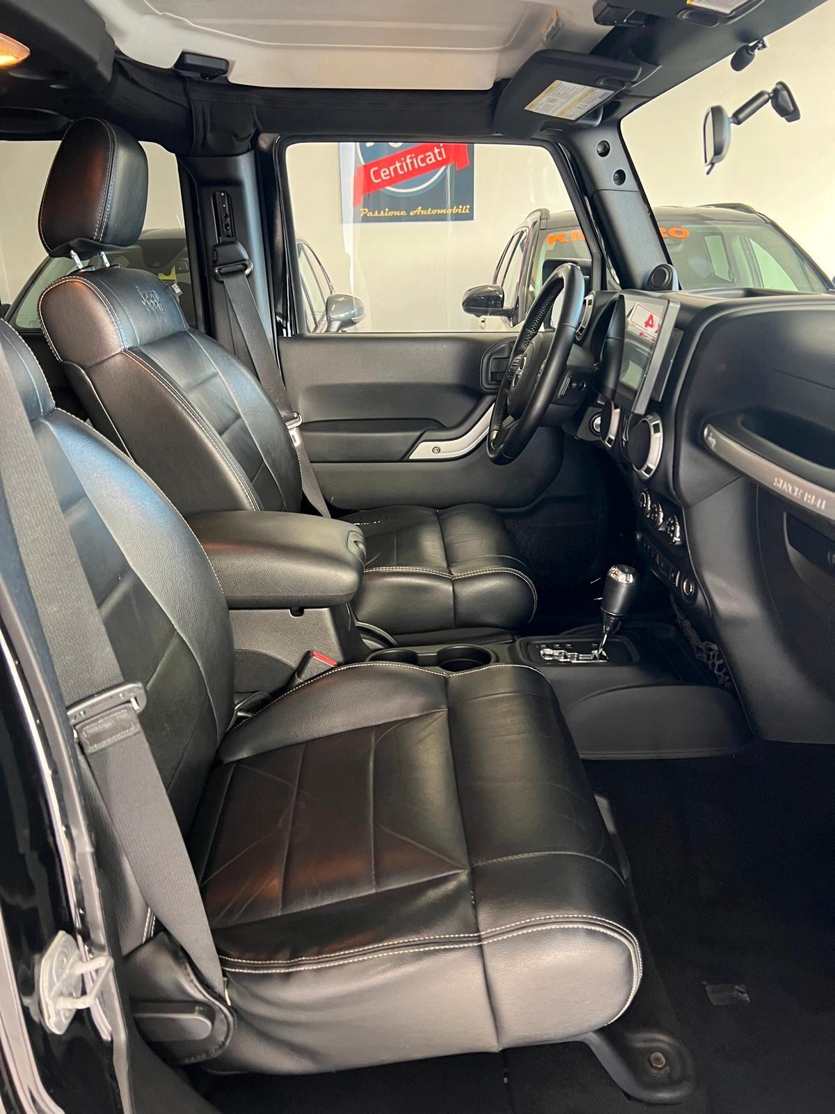 Jeep Wrangler Unlimited 2.8 CRD DPF Sahara Auto