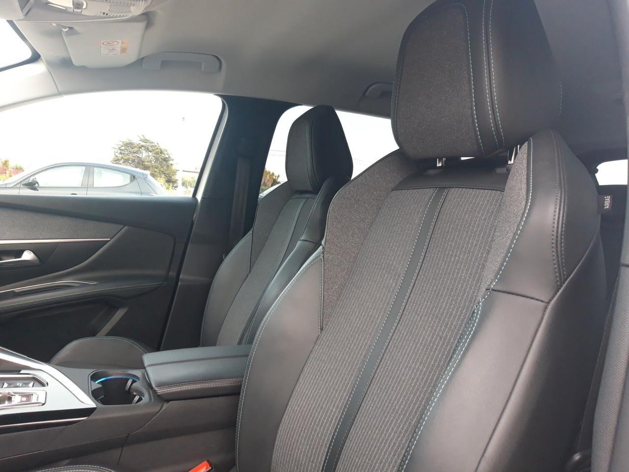 Peugeot 3008 BlueHDi 130 S&S EAT8 Allure
