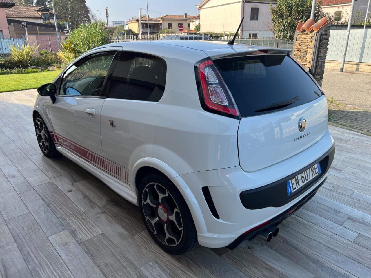 Abarth Punto 1.4 Turbo Multiair S&S Punto 1.4 Turbo Multiair S&S