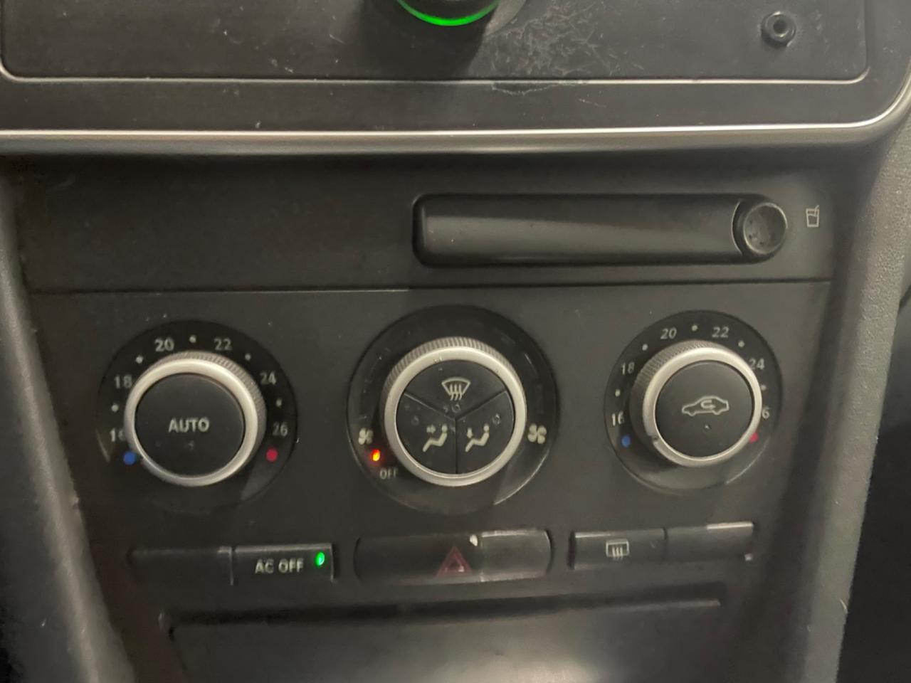 Saab 9-3 SportHatch 1.9 TiD 16V DPF Vector Perfetta