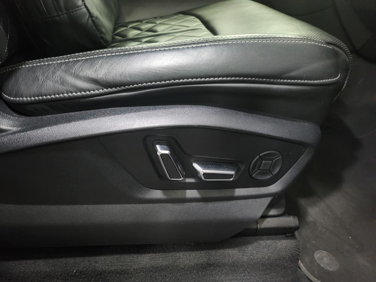 AUDI Q8 50 TDI 286 CV quattro 3x S-LINE PANO / 22" /SEDILI SPORTIVI