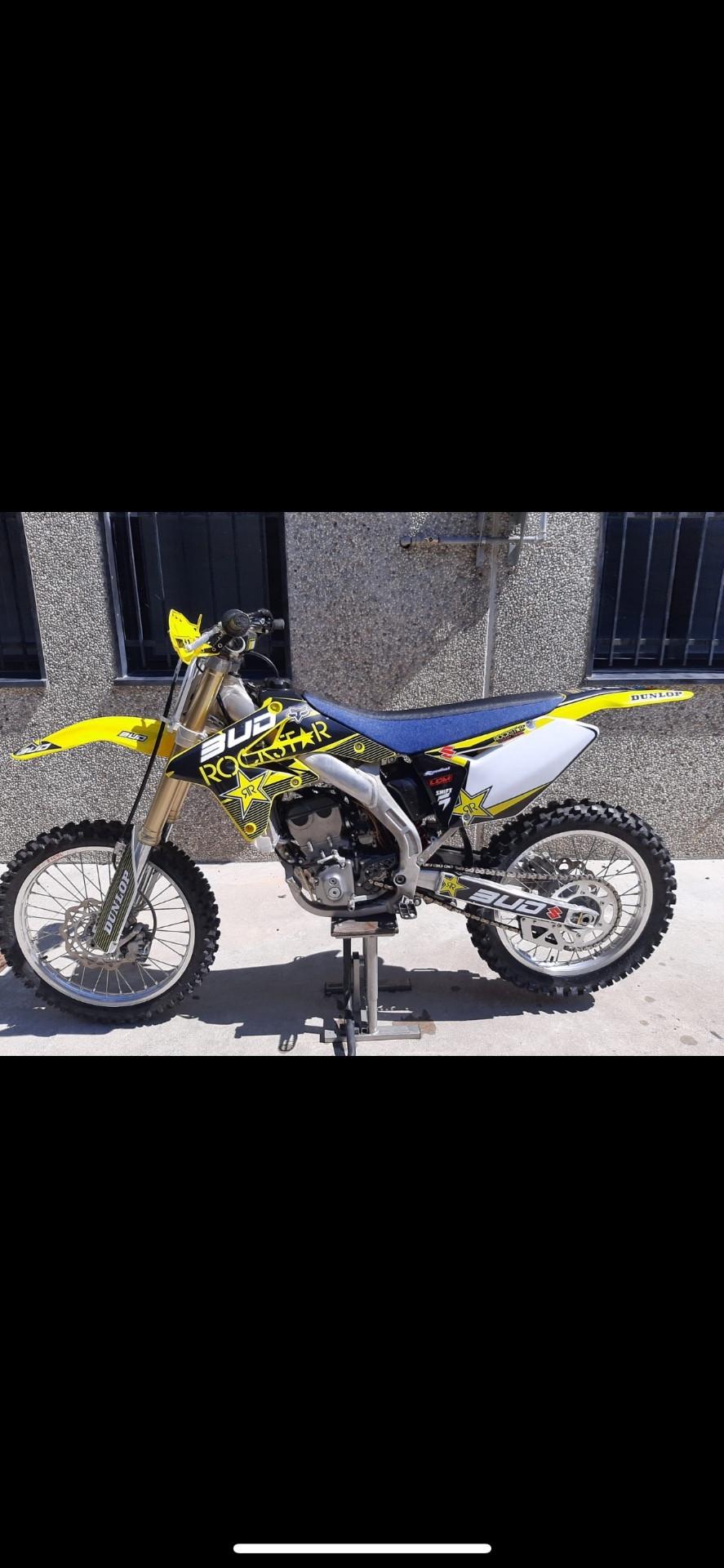 Suzuki RM 250 Cross