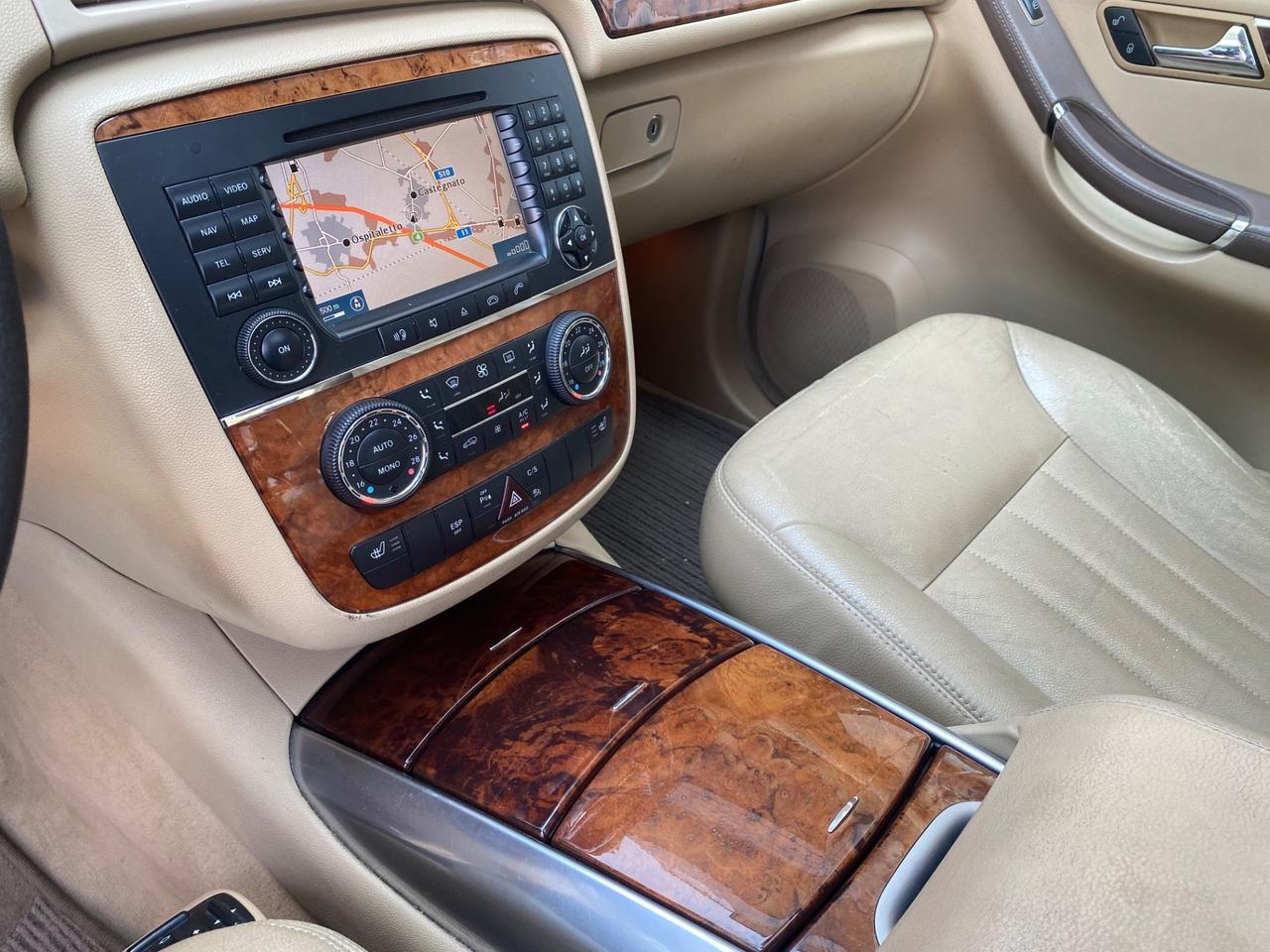 Mercedes-benz R 320 cdi V6 4x4 224cv