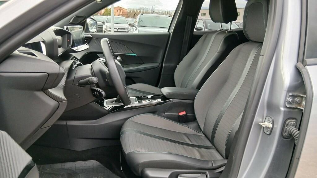 Peugeot 2008 1.2 PureTech Allure Pack