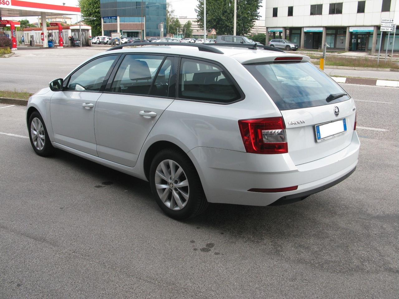 Skoda Octavia 1.6 TDI CR 115 CV DSG Wagon Executive