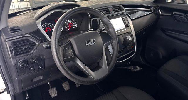 MAHINDRA KUV100 1.2 VVT K8