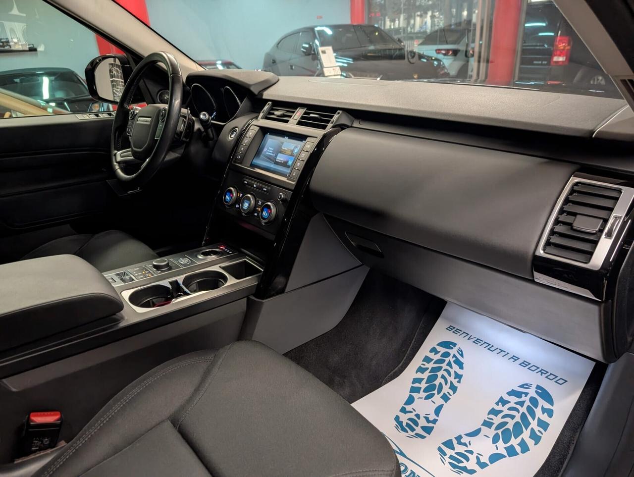 Land Rover Discovery 2.0 SD4 240 CV HSE Luxury 7 POSTI