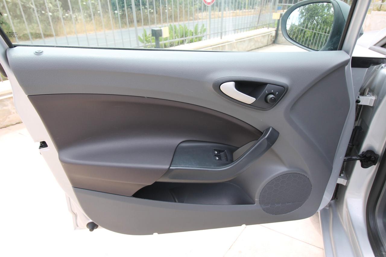 Seat Ibiza 1.2 70 CV 5 porte Style | 2012 |