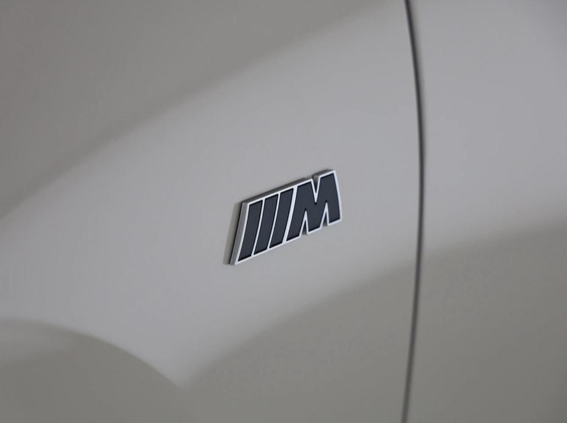 Bmw IX M70