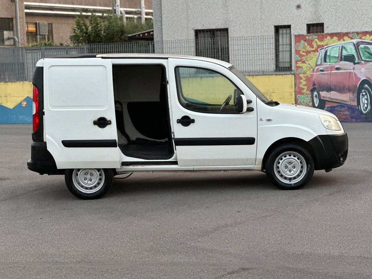 FIAT DOBLO' con 230.000km SUPER PREZZO!