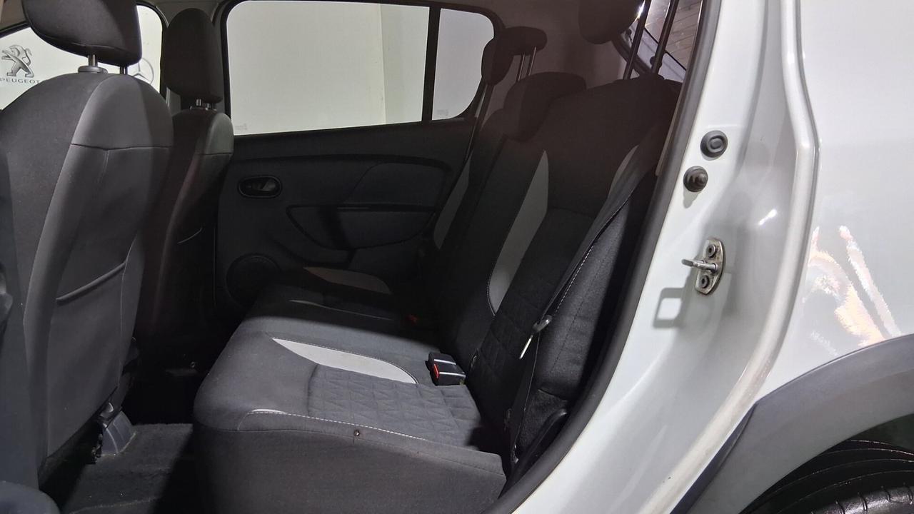 DACIA SANDERO STEPWAY 1.5 DCI 90 CV