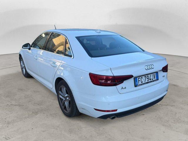 AUDI A4 A4 2.0 TDI 150 CV S tronic Business